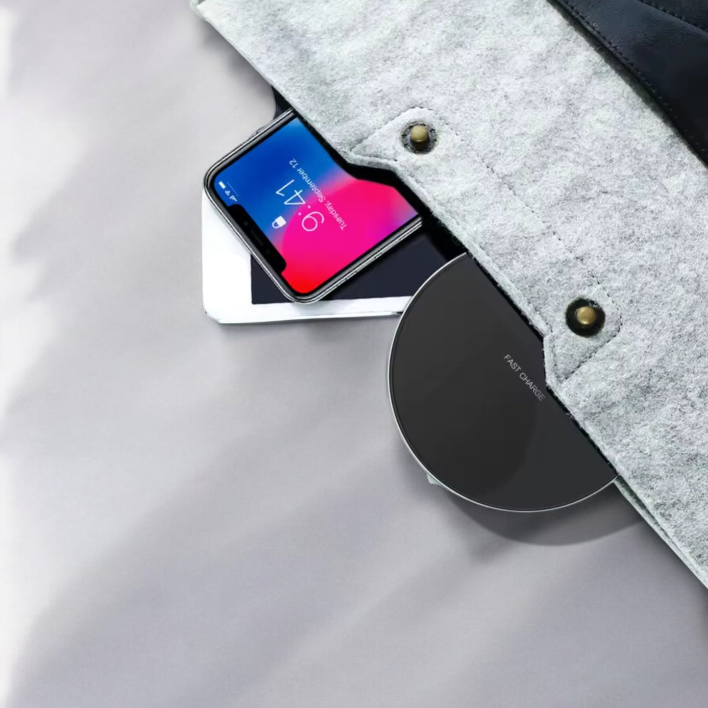 Chargeur Sans Fil Rapide – Ultra Compatible & Compact